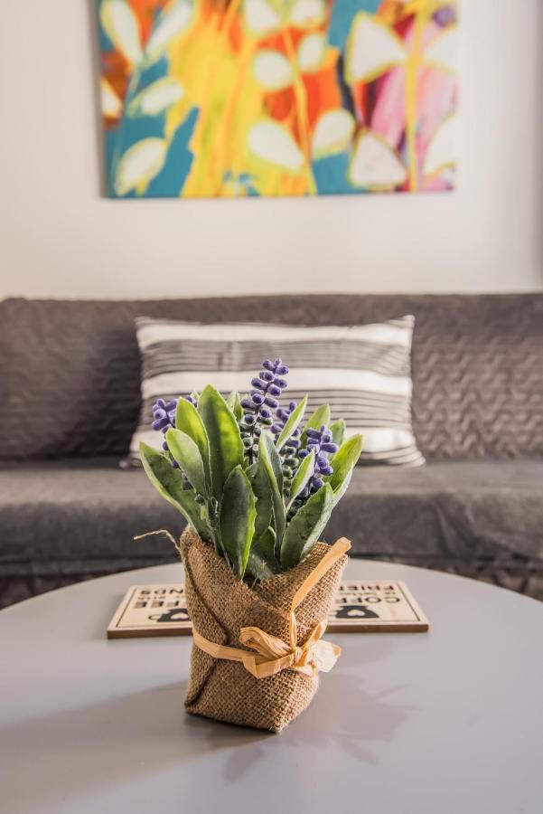 Freesia #Colony_Urban_Apartment Thessaloniki Exterior photo